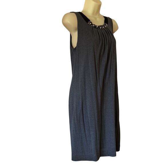 Loft Ann Taylor Gray Sleeveless Knit Dress Woman Size Small Beaded Neck Lined - Picture 2 of 9